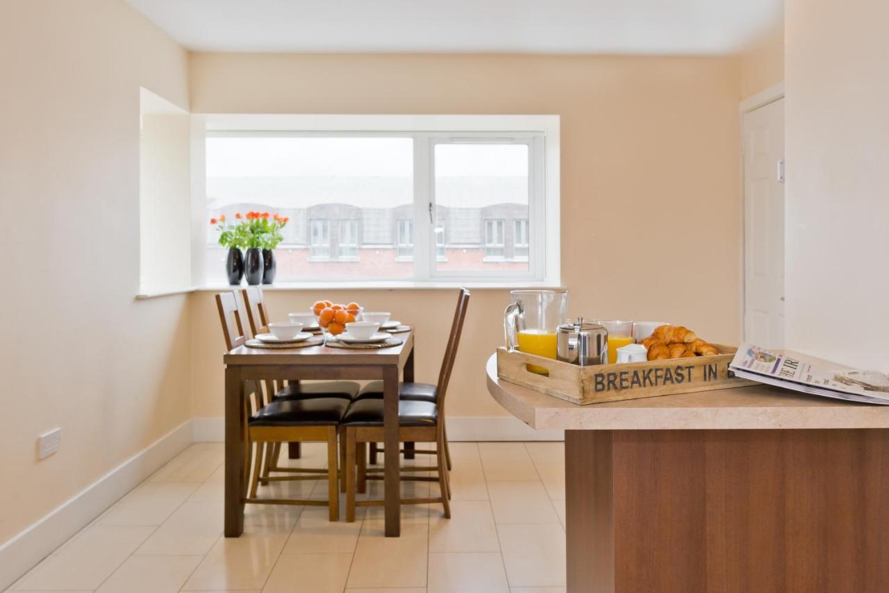 Pearse Street Suites Dublín Exterior foto